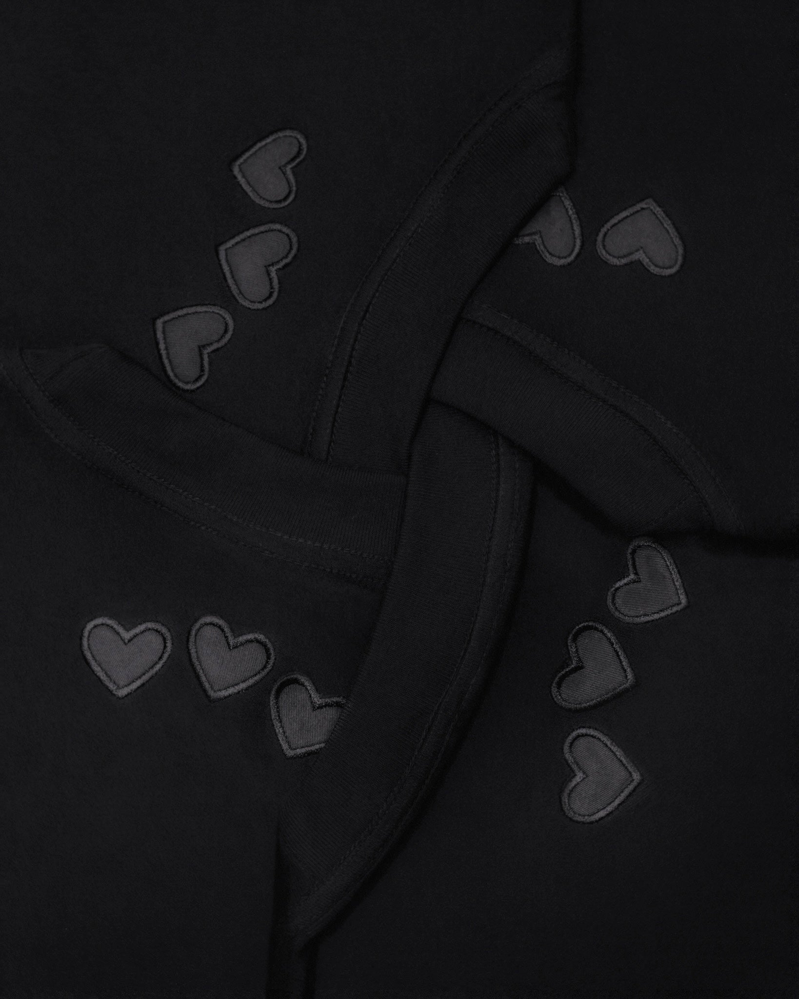 '  B2B Black Tee